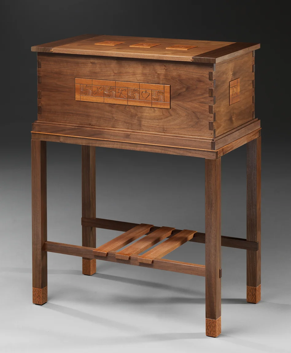 Gratefulness Cabinet