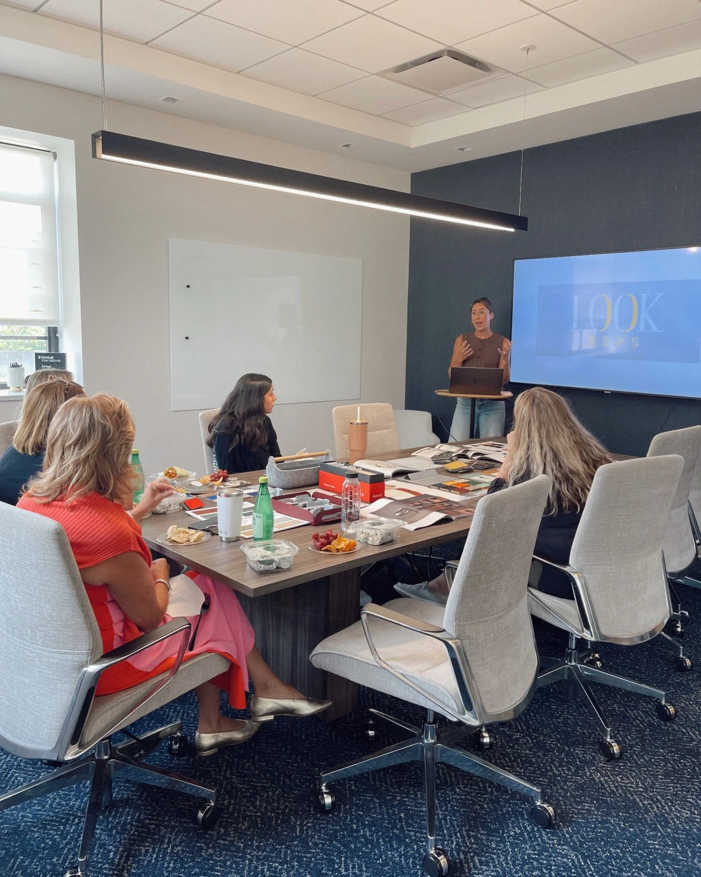 A big thank you to @lookreps for joining us for a creative and inspiring Lunch &amp; Learn! 🌟

From exploring new materials and finishes to hands-on design discussions, the session was packed with fresh ideas to bring our projects to life.

We&rsquo