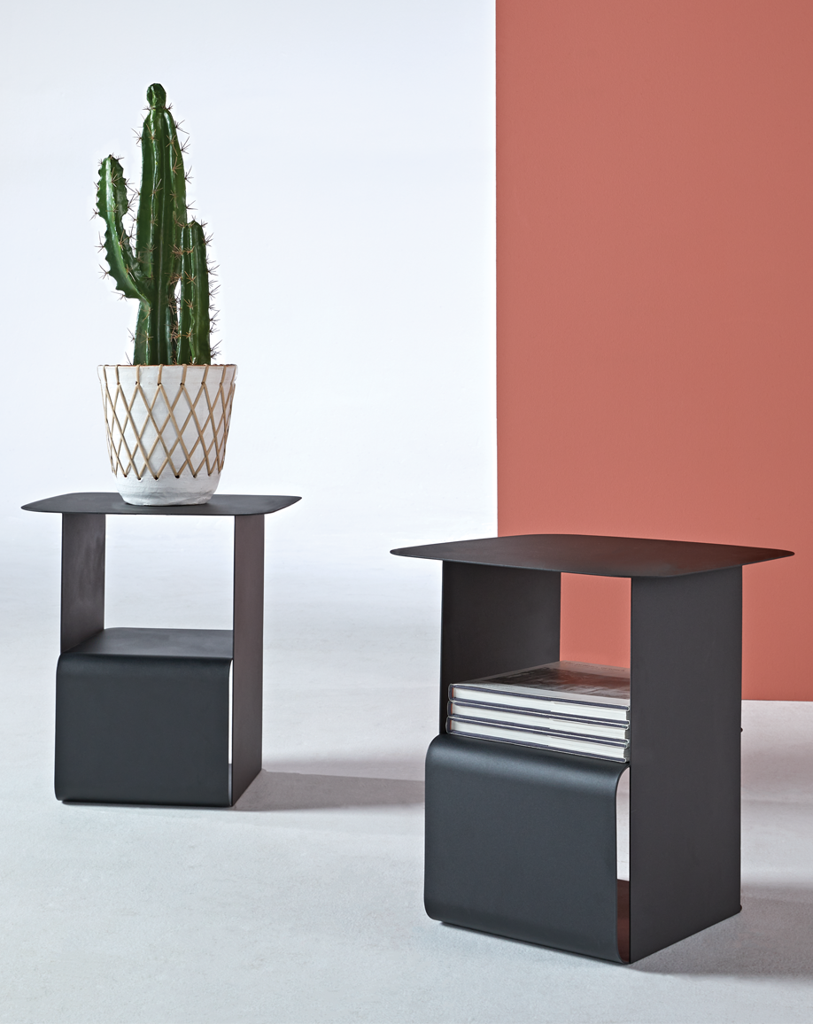 Siren Indoor/Outdoor Side Table