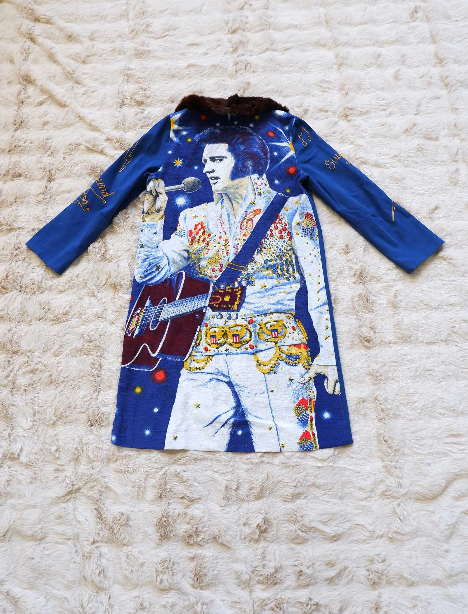 Elvis Tapestry Jacket - Medium