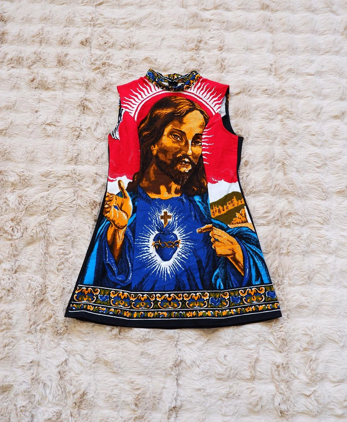 Jesus Tapestry Dress / 38-39" Bust