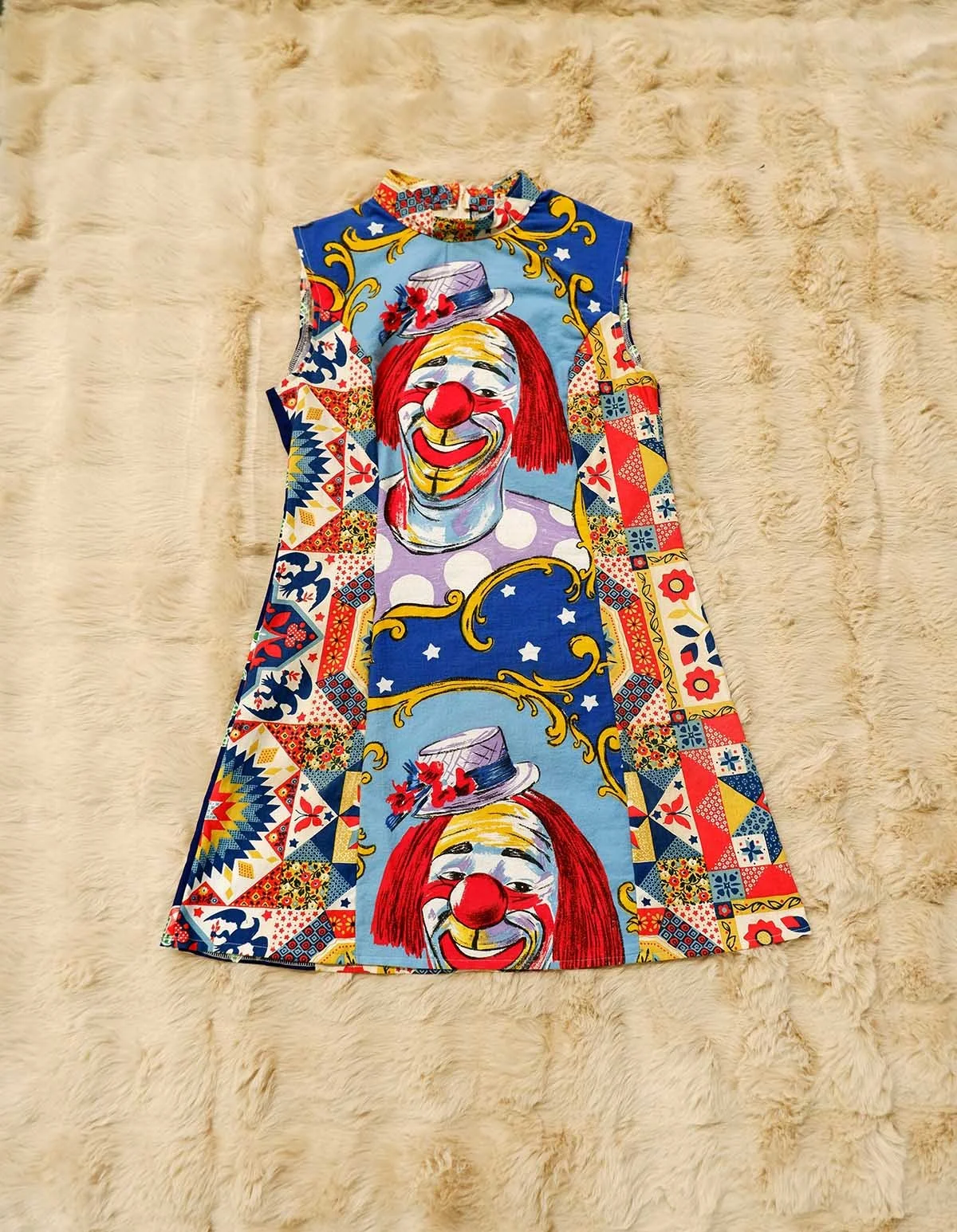 Straight Haired Clown Dresses