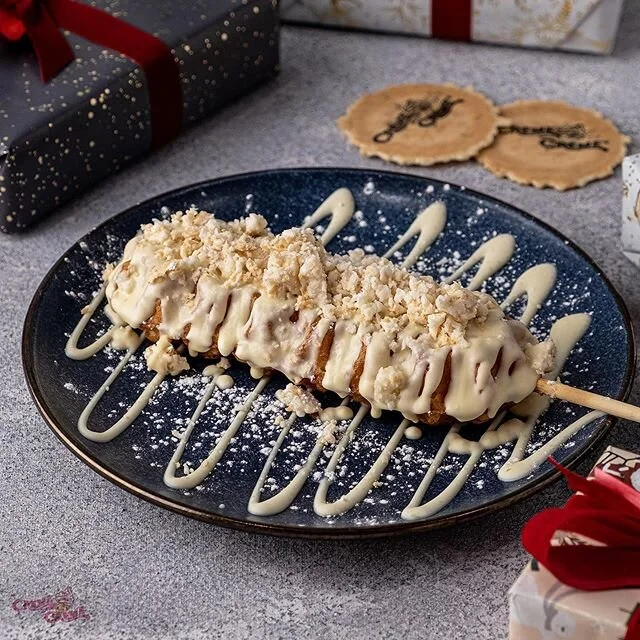 A wise person once said, money and material objects come and go, but how you make someone feel, will always be remembered like the flavours of our heavenly Raffaello Stick Waffle ππ
πPersonally, the perfect gift is not about any material object, it