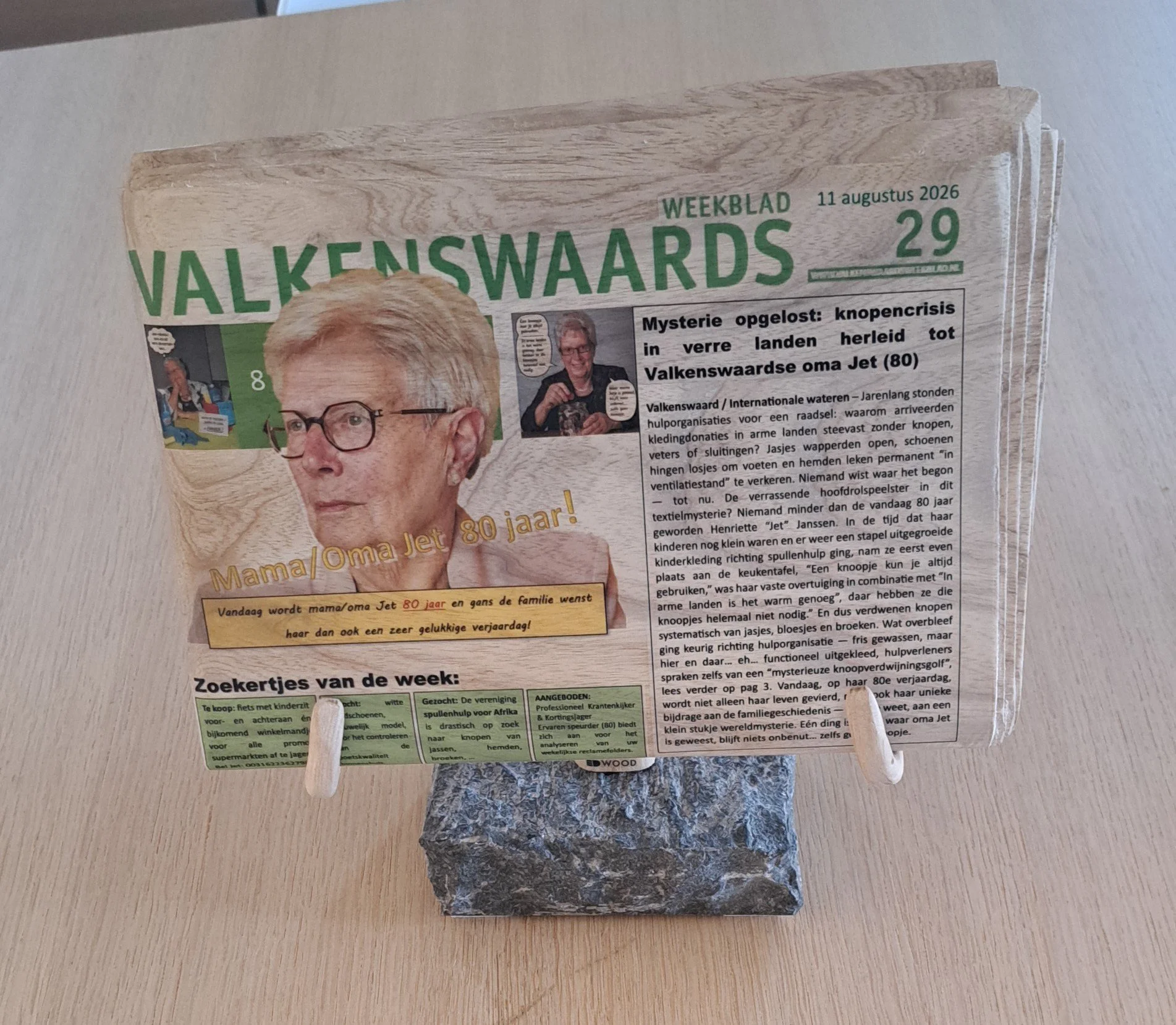 Houten krant 80 jarige