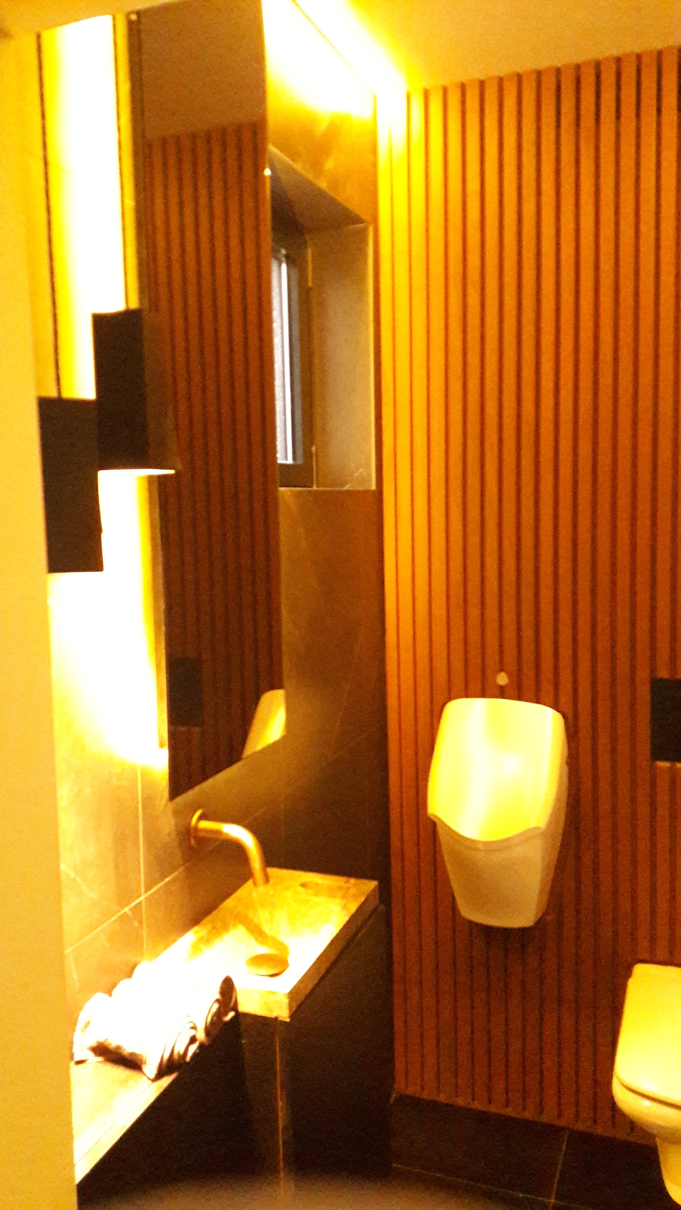 20200223_144048[1].jpg