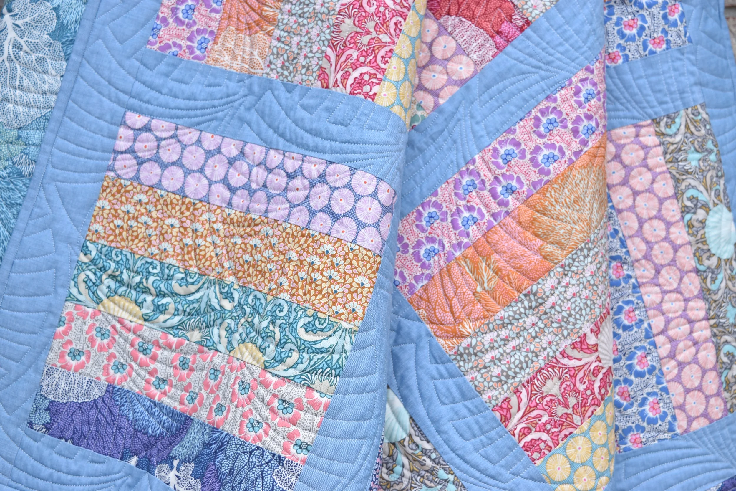 Jelly Filled {another FREE jelly roll quilt pattern!!} — Material Girl