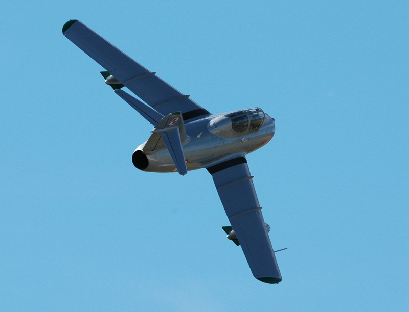 Mikoyan-Gurevich MiG-15 takeoff