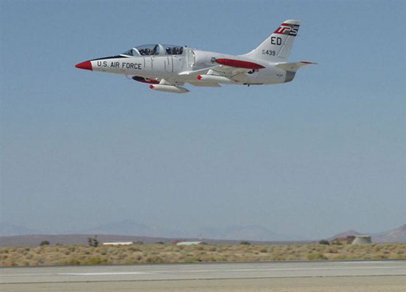  Aero L-39 Albatros fly by