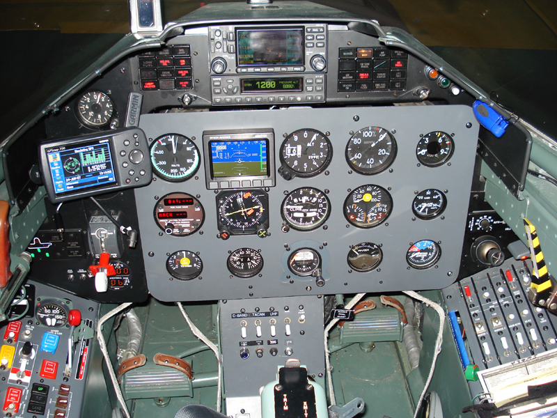 L 39C modernized cockpit