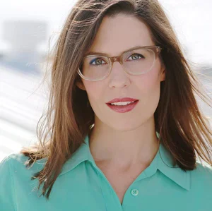 Lauren-Gunderson_KirstenLaraGetchell300w.jpg