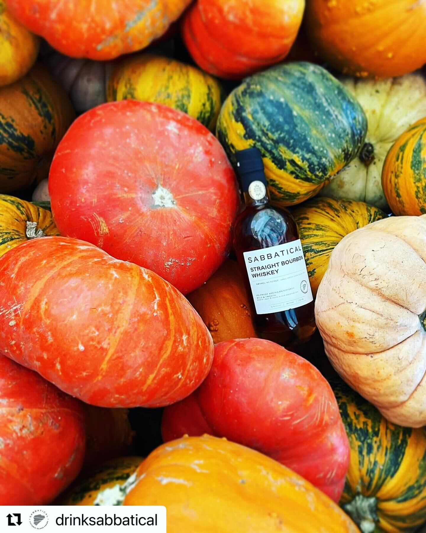 @drinksabbatical
・・・
🥃🎃🍂

It&rsquo;s feeling like the fall season out here with a fresh delivery of @victoriaislandfarms grown pumpkins to go with our farm-made whiskey!