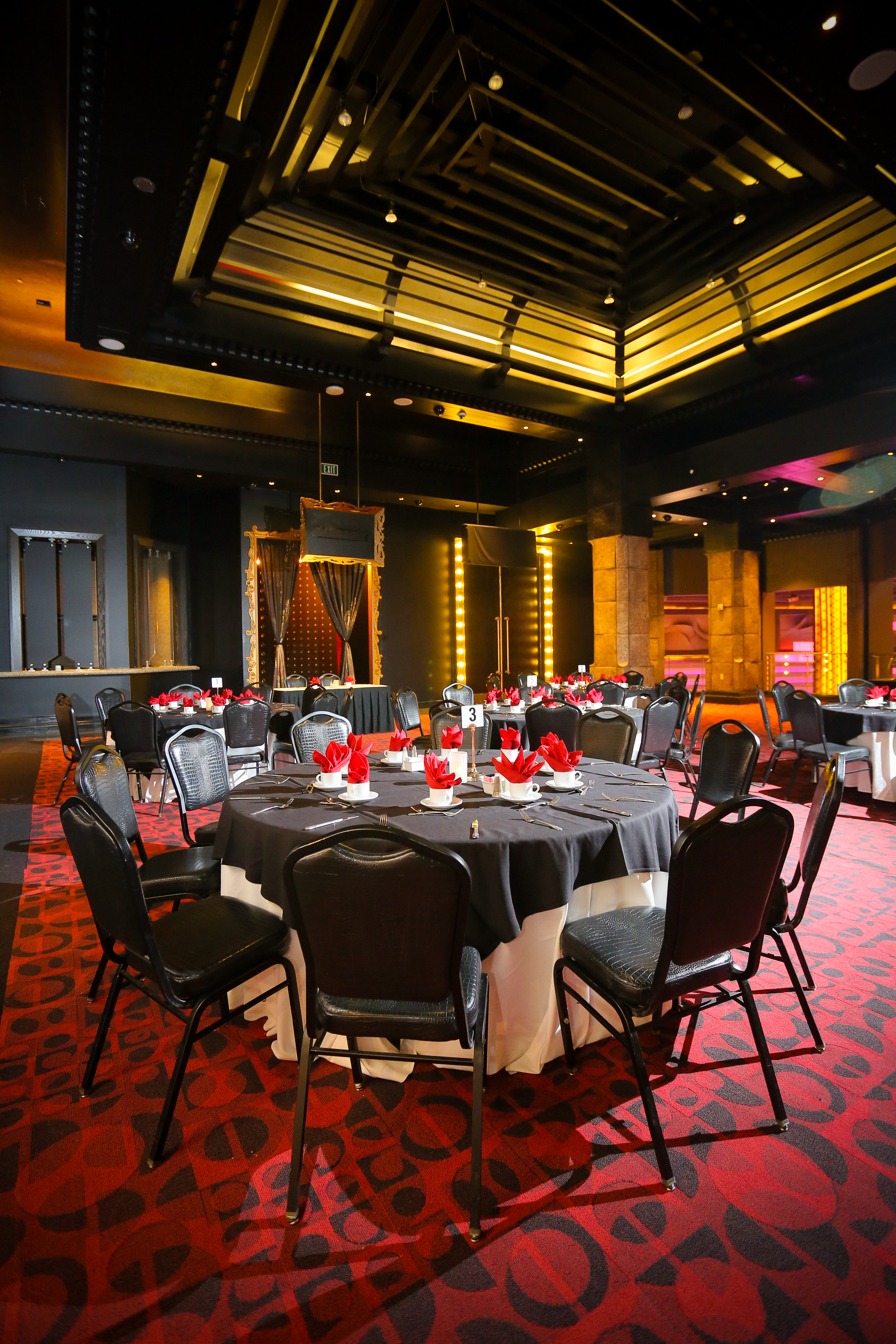 Photography & Uplighting