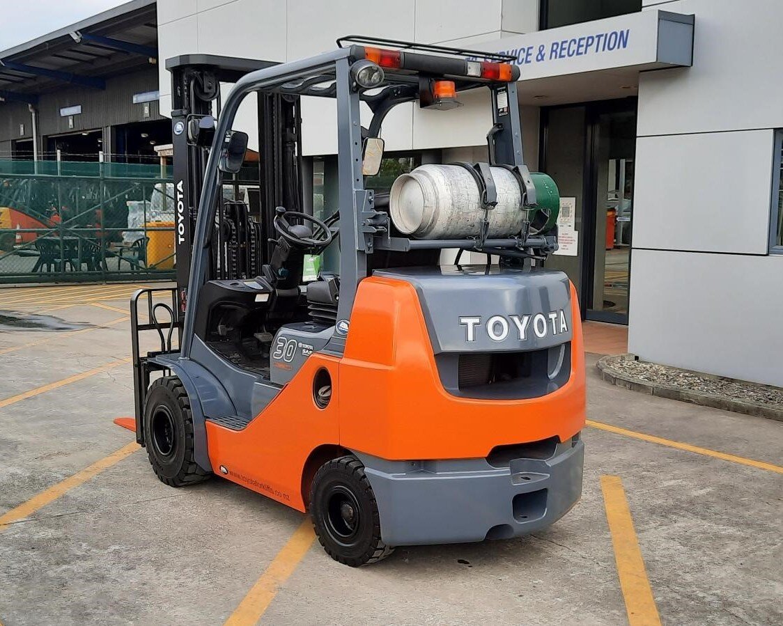 Toyota 32 8fg30