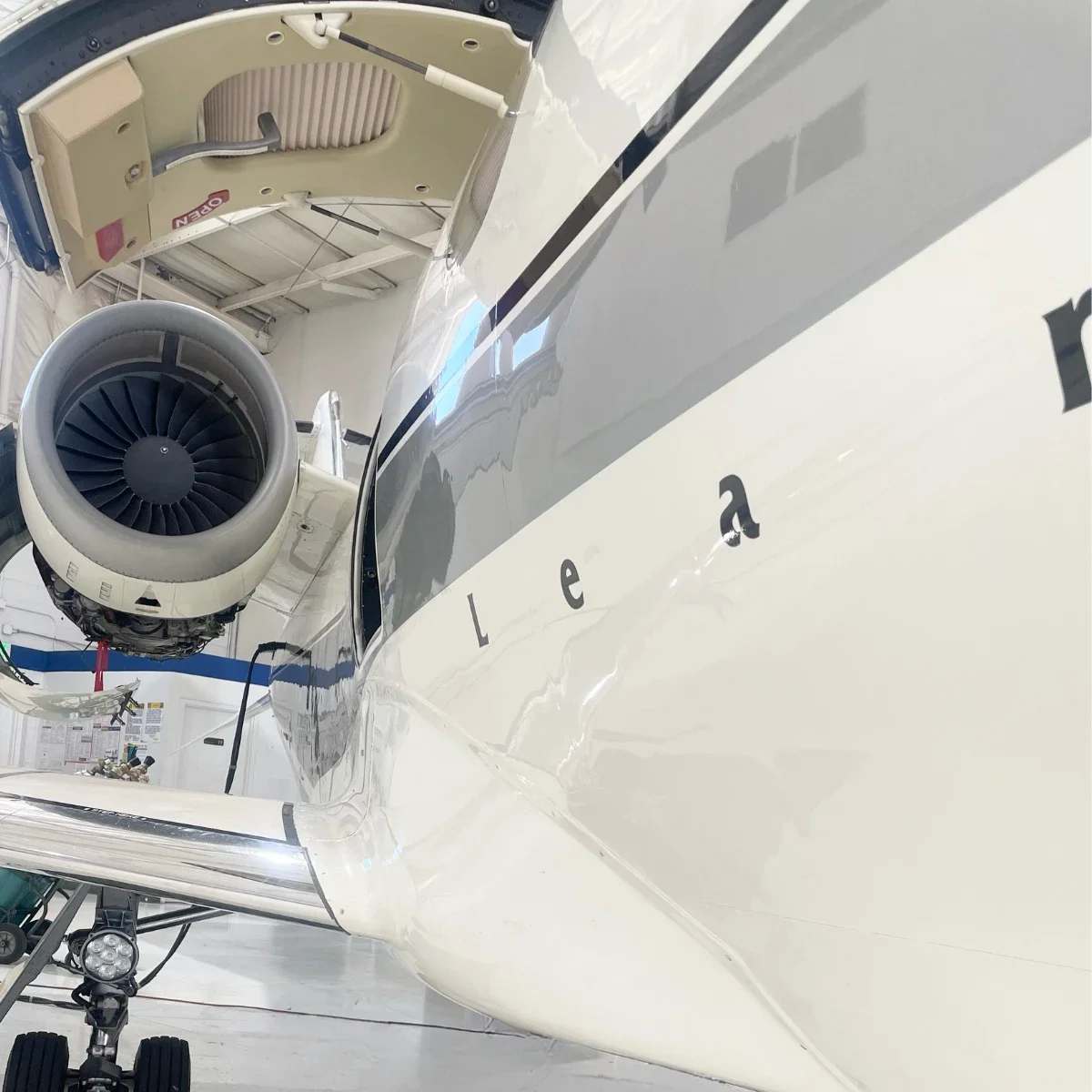 Haggan Aviation Learjet services at Centennial Airport
