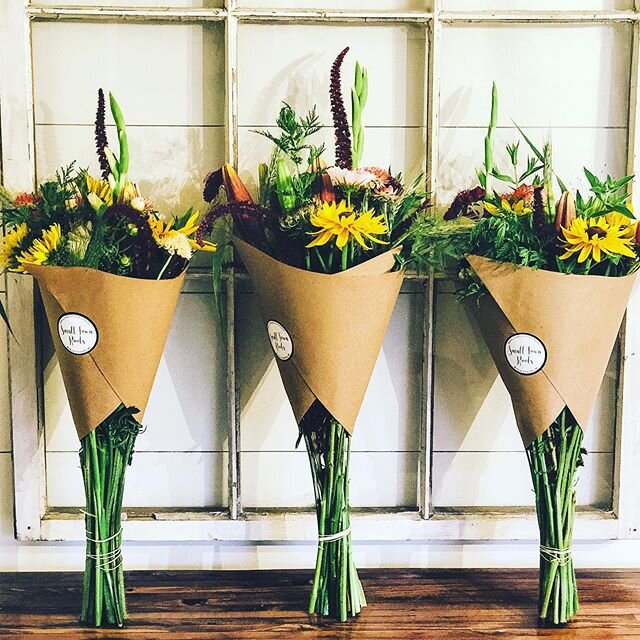 2020 bouquet subscriptions coming soon! Stay tuned for more information - we will have some fun new options this year. 💐