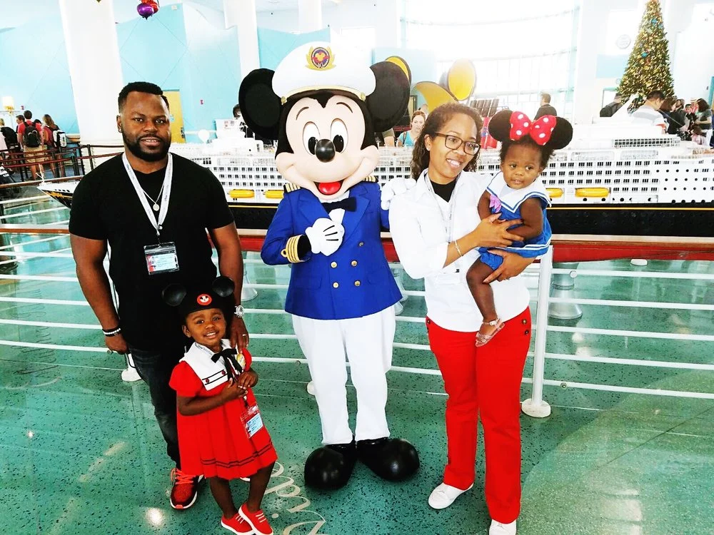 Our review of a Very merry cruise on the Disney Fantasy (video!) part 1