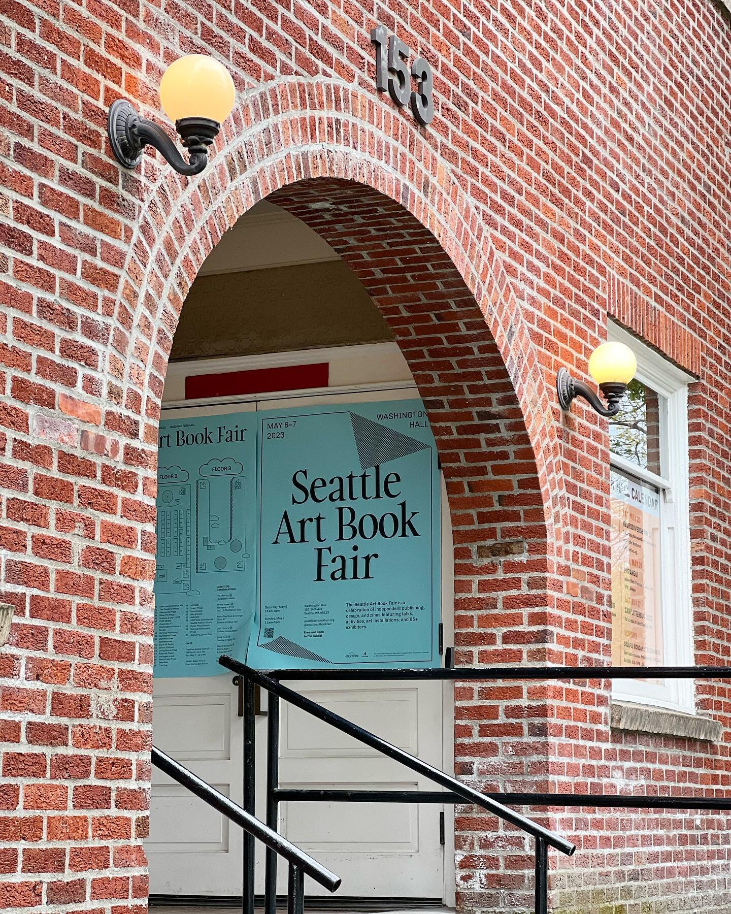 Last day already!? We can&rsquo;t wait to meet you today @seattleartbookfair . Seattle loves Curious, that&rsquo;s for sure 💖