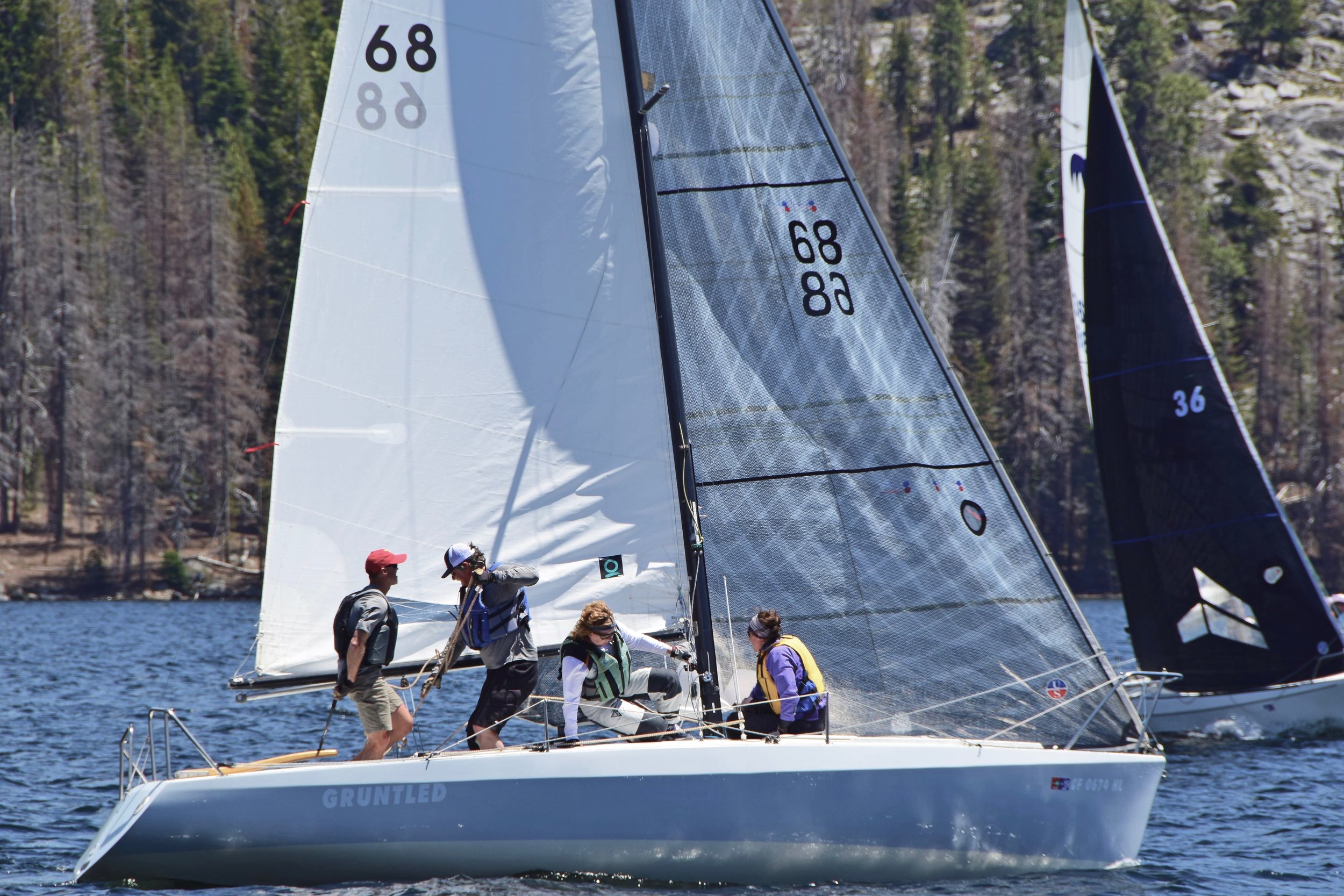 Gruntled demonstrates proper tacking