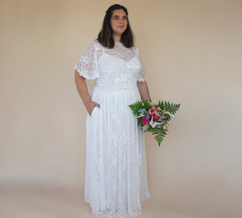 Plus Size Beach Wedding Dresses: Plus Size Beach Bridal Gowns — Affordable  Wedding Venues \u0026 Menus