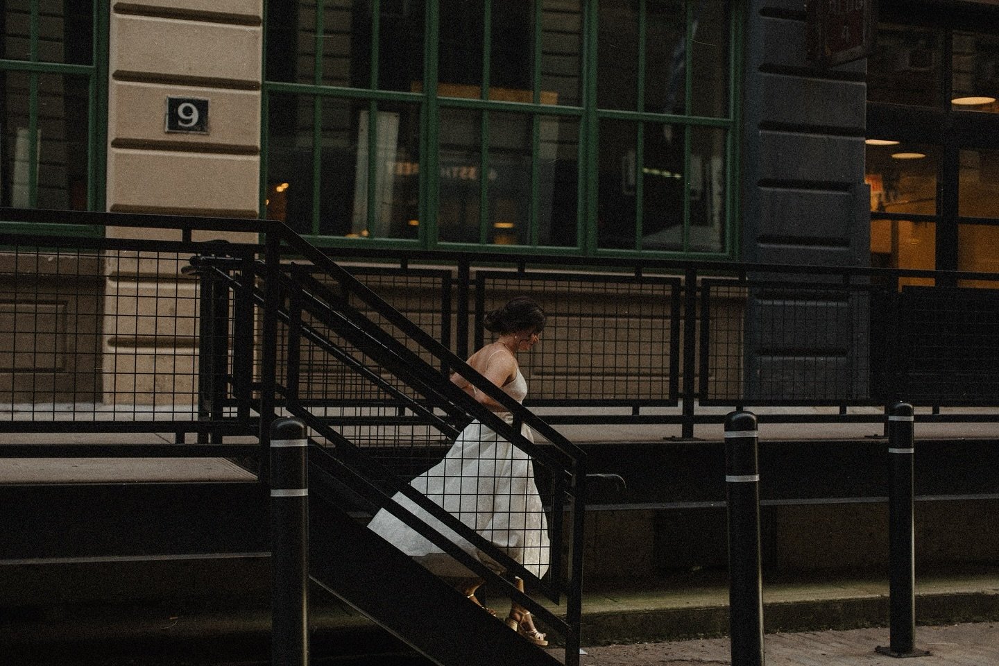 &ldquo;espresso&rdquo;
#brooklynweddingphotographer #newyorkweddingphotographer #industrialcity #filmwedding #brideportrait #documentaryweddingphotography
