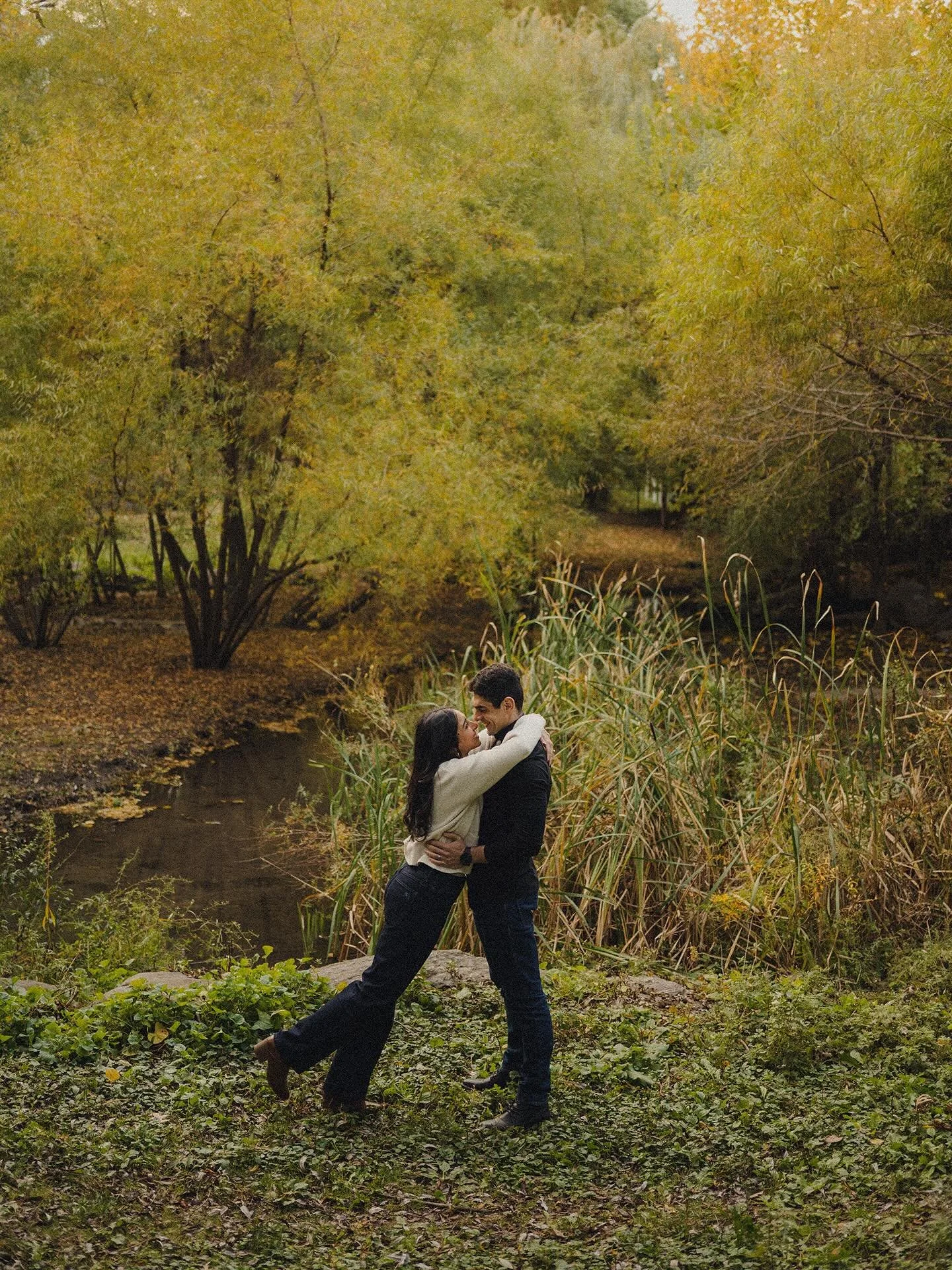 Mevish &amp; Ahmed couple fall session central park nyc

#nycengagementphotographer #engagementphotographer #couplesnap #couplesinlove #centralparkelopement #fallinnyc