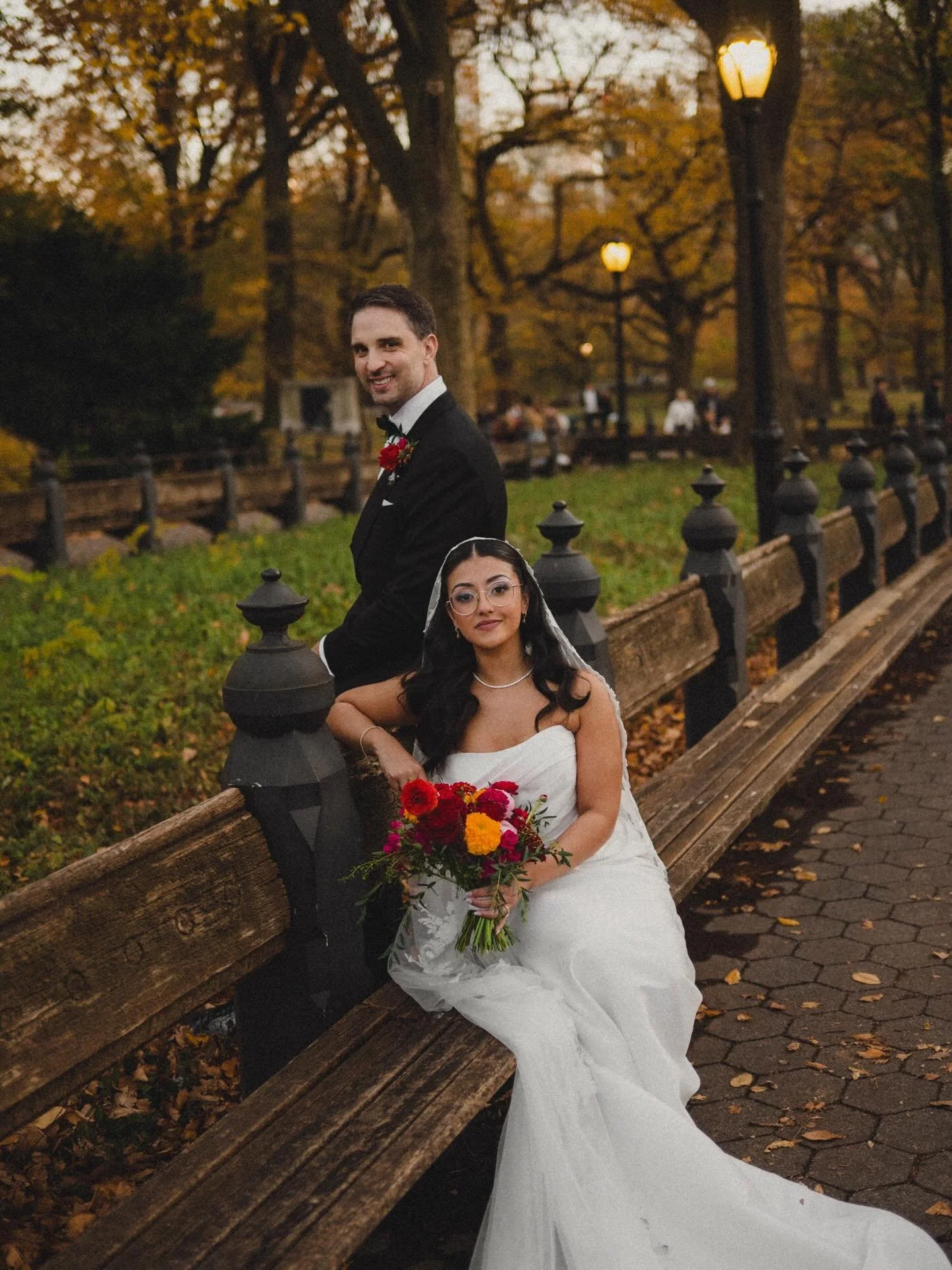 lauren &amp; jonathan wedding tessa nyc

🏨 getting ready @hotelbelleclaire 
⛪️ ceremony church of the blessed sacrement @blessedsacramentnyc
📸 photo @centralparknyc 
🪩tessa nyc @tessarestaurant 
💐flower michelle edgemont @michelleedgemont 

#nycw