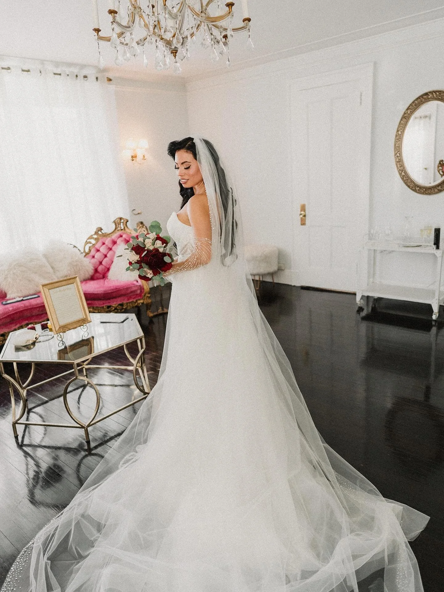 heidy &amp; ben wedding part II

venue : @thebriarcliffmanor 
flower : @enchantedflowersny 
mua : @angelamakemeup 

#nycweddingphotographer #brooklynweddingphotographer #hudsonvalleyweddingphotographer #nycelopementphotographer