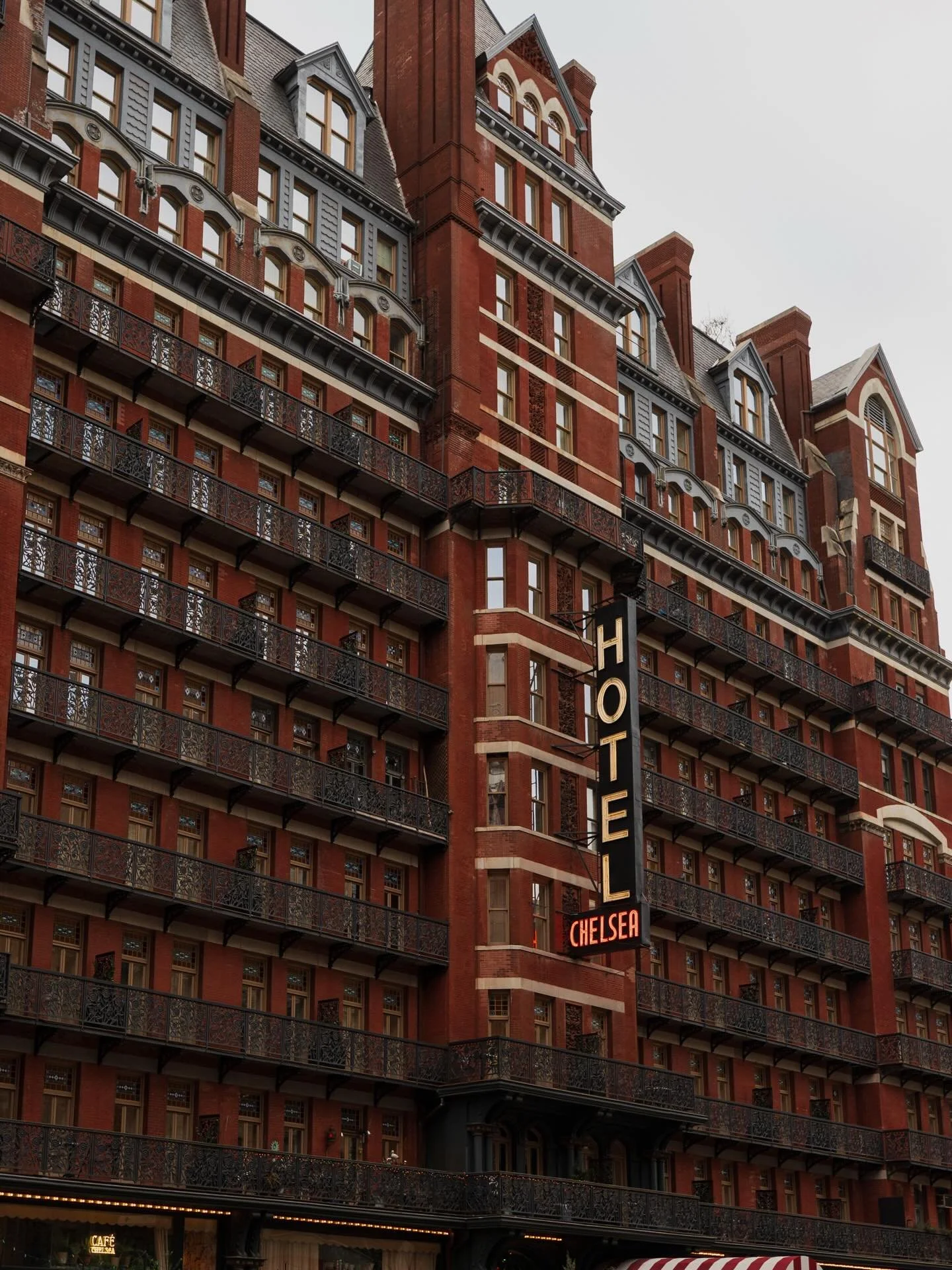 ray &amp; ian wedding chelsea hotel nyc part II

#nycweddingphotographer #nycelopementphotographer #brooklynweddingphotographer