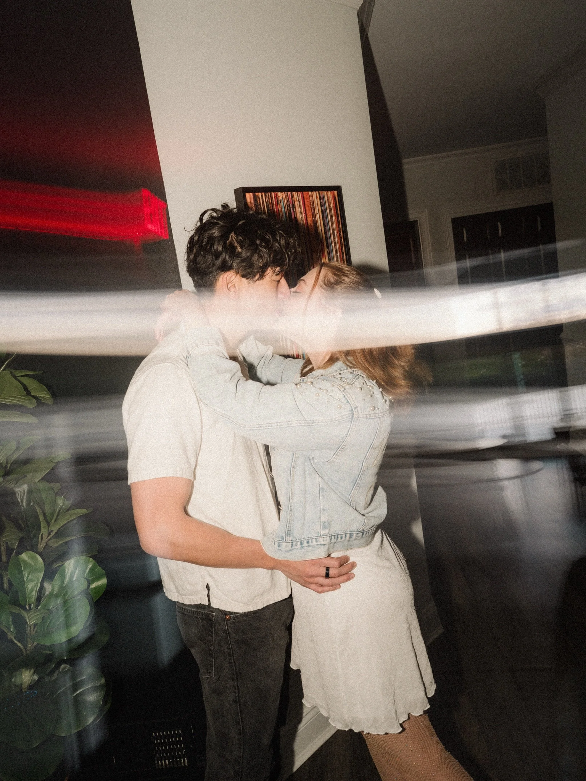 our kinda blur

#nycengagementphotographer #nycelopementphotographer #brooklynweddingphotographer