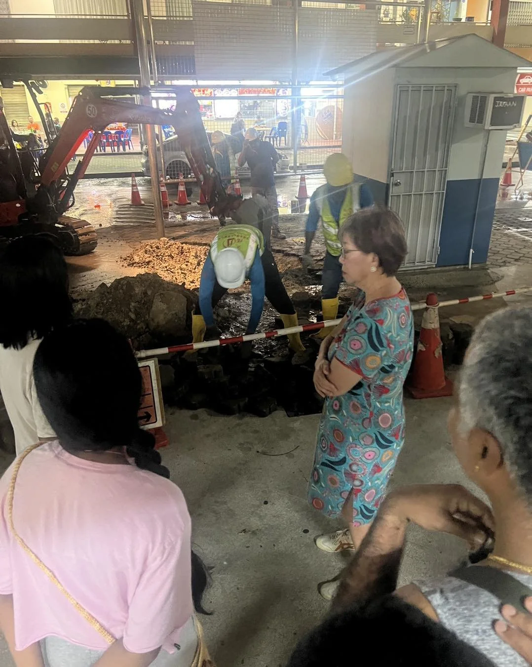 Underground Water Pipe Burst - 4.jpg