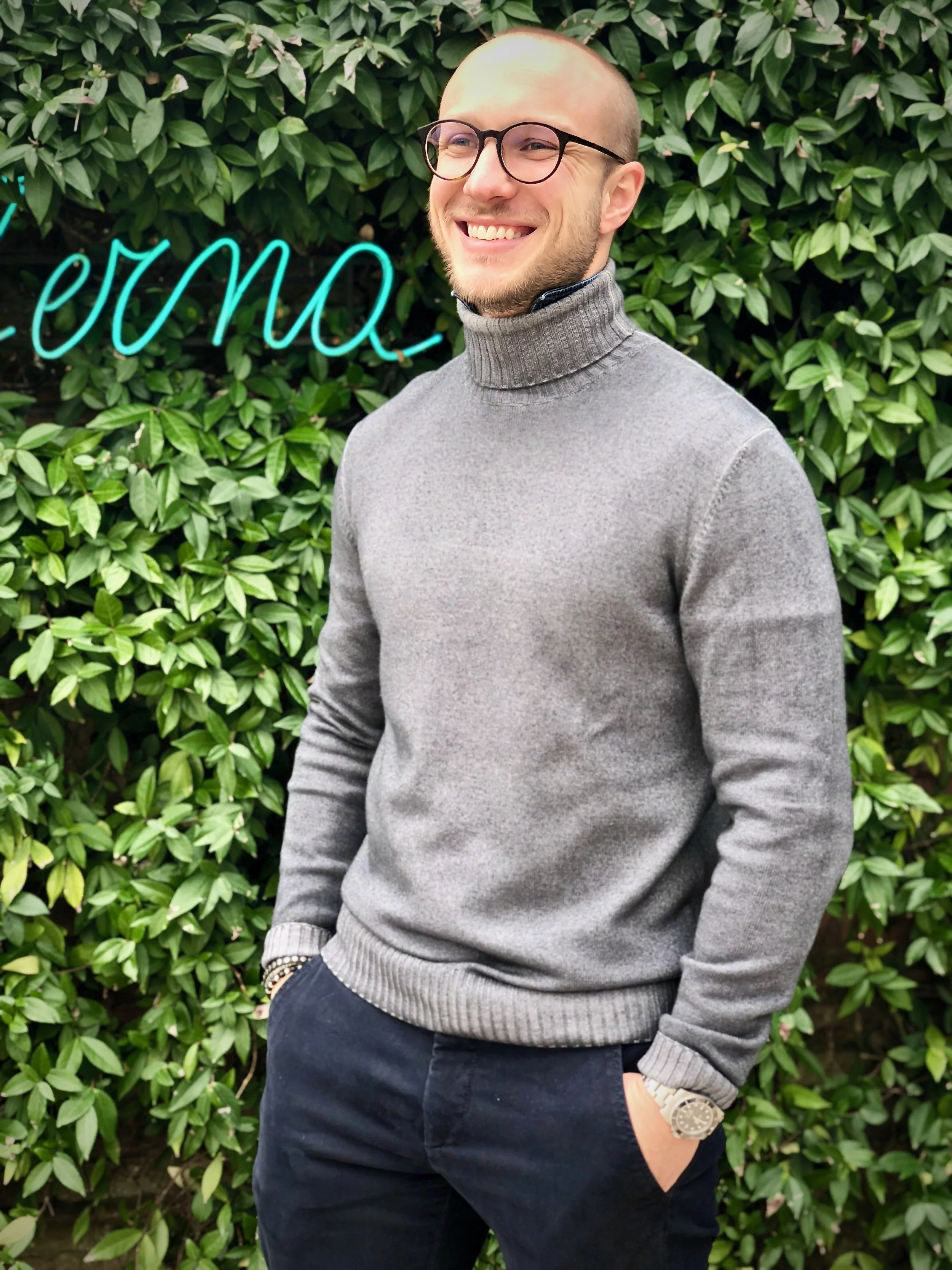 Filippo De Laurentiis turtle neck, Tintoria Mattei denim shirt, Dondup stretch cotton chinos. Photo credit: @LucaMontini