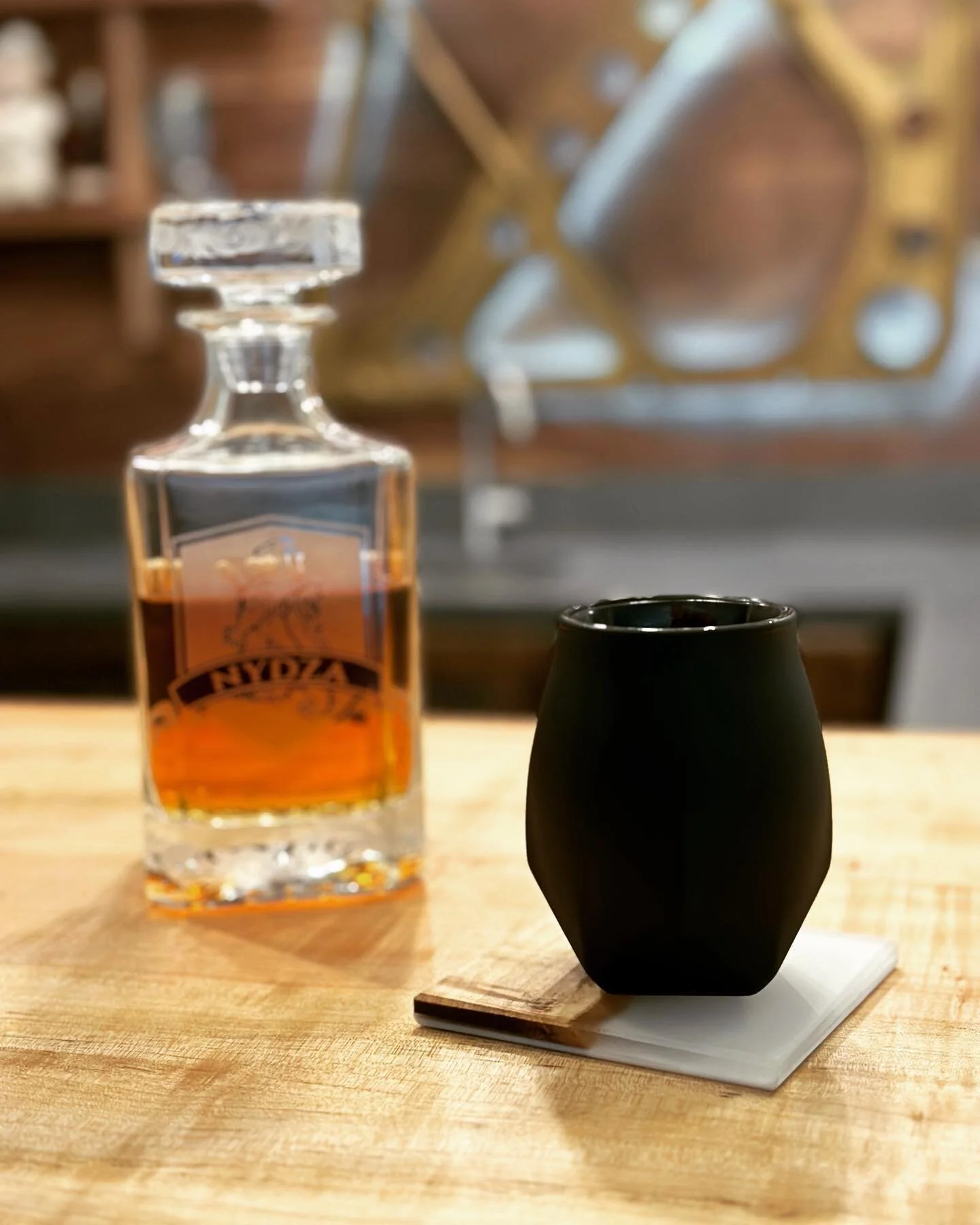 Who did it better? Swipe to see the other glass #whiskey #woodworking #diy #whiskeyglass #norlanglass