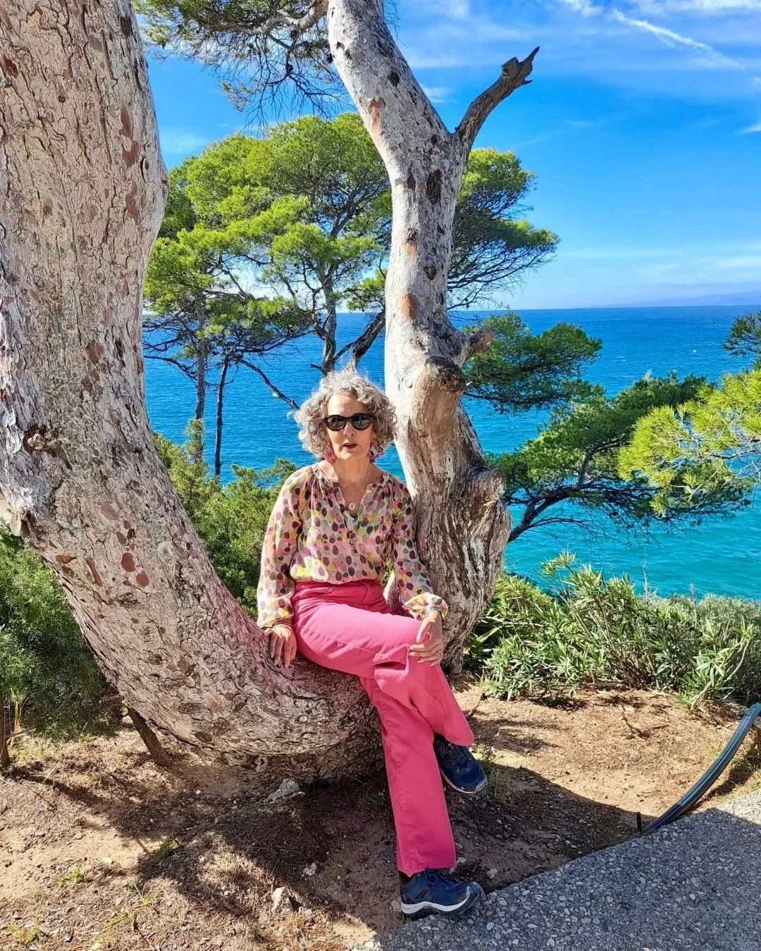 En septembre, certaines entrepreneures relancent leurs r&eacute;seaux en mode "c'est la rentr&eacute;e !"
D'autres ouvrent leur bo&icirc;te mail et trouvent des demandes arriv&eacute;es pendant leurs vacances.

La diff&eacute;rence : un sit