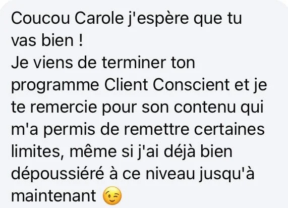 Message écrit en français exprimant des salutations, des remerciements et une mise à jour personnelle.