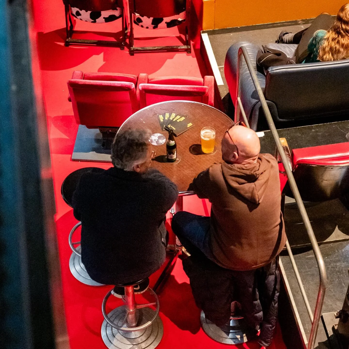 Wie wir am Mittwoch gestartet sind, so haben wir gestern Abend den letzten Festivaltag beschlossen: volles Haus, wunderbare Begegnungen und Filme f&uuml;rs Herz! ❤️