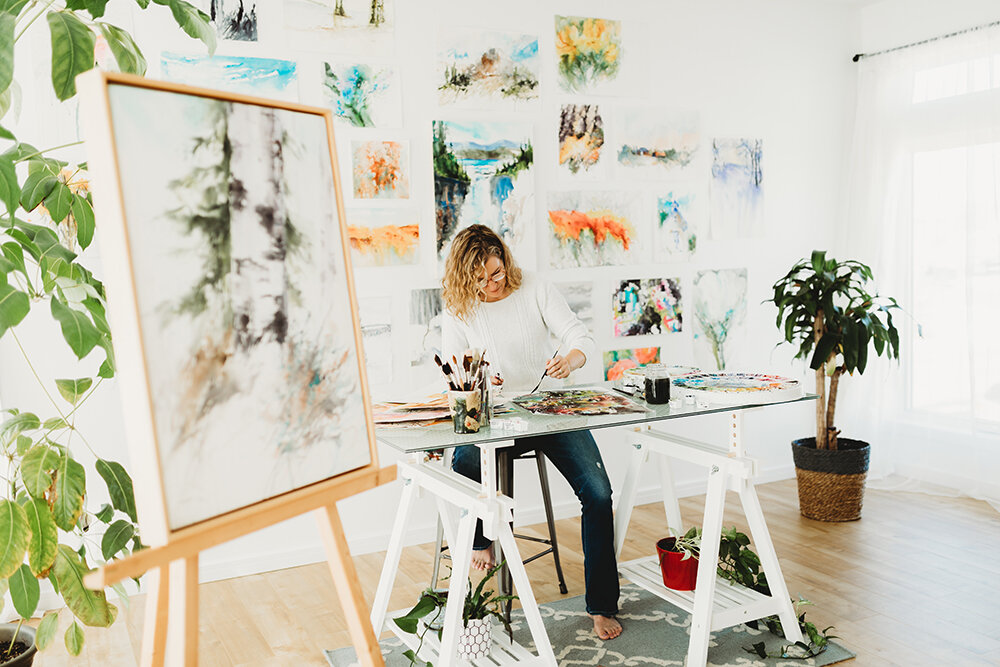 Free Watercolor Lessons For Artists Who Are Self-Isolating Right Now | Angela Fehr Watercolour