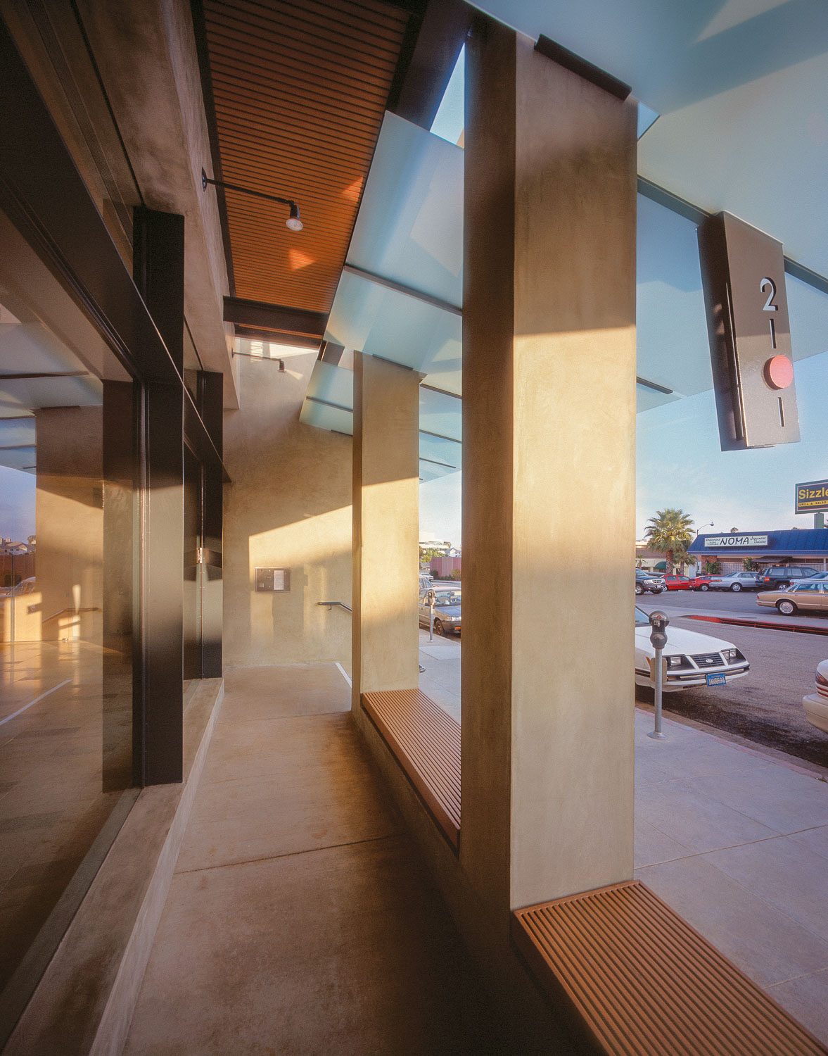 usm-under-entrance-canopy 2_WEB.jpg