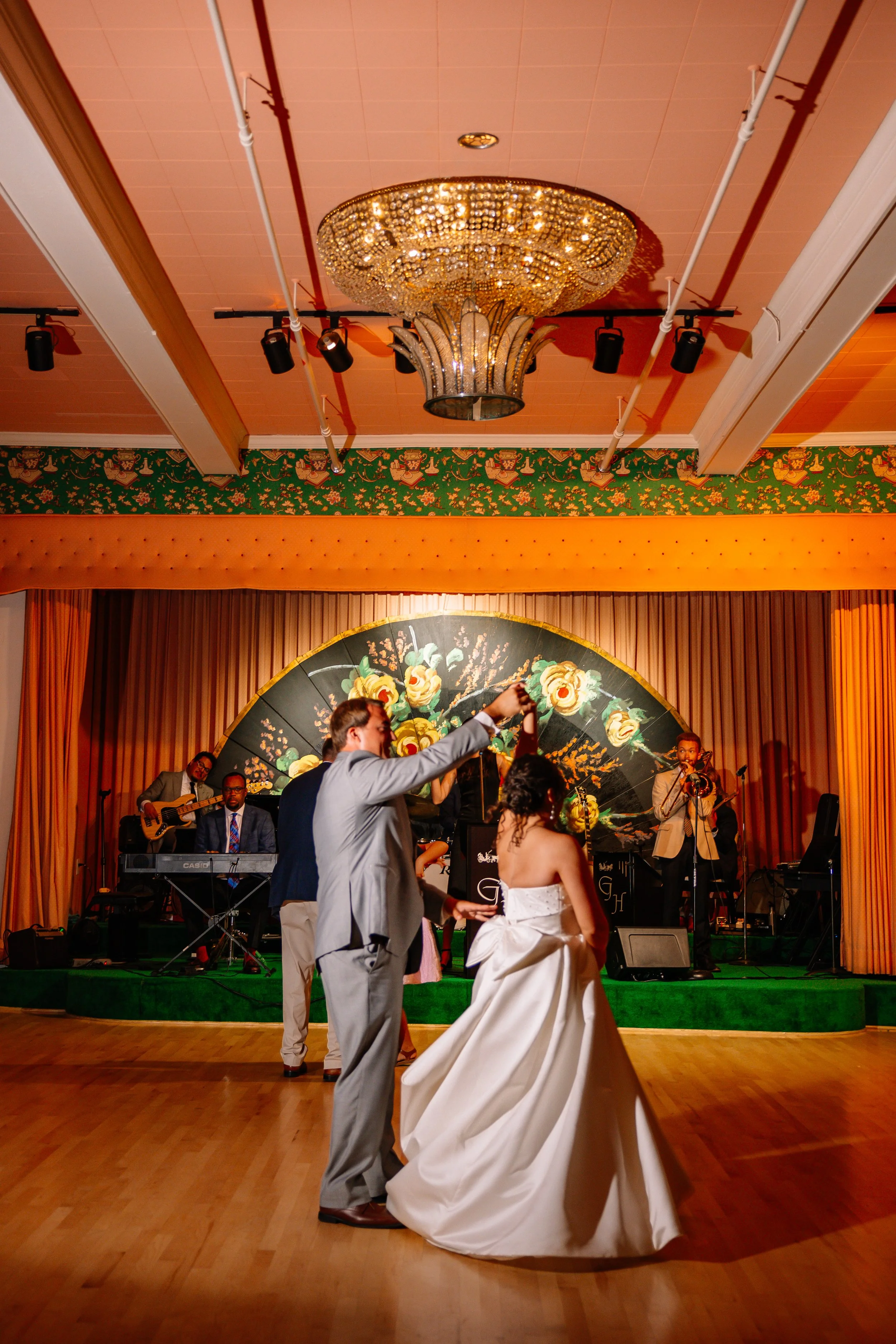Emily_Zach_Wedding-938.jpg