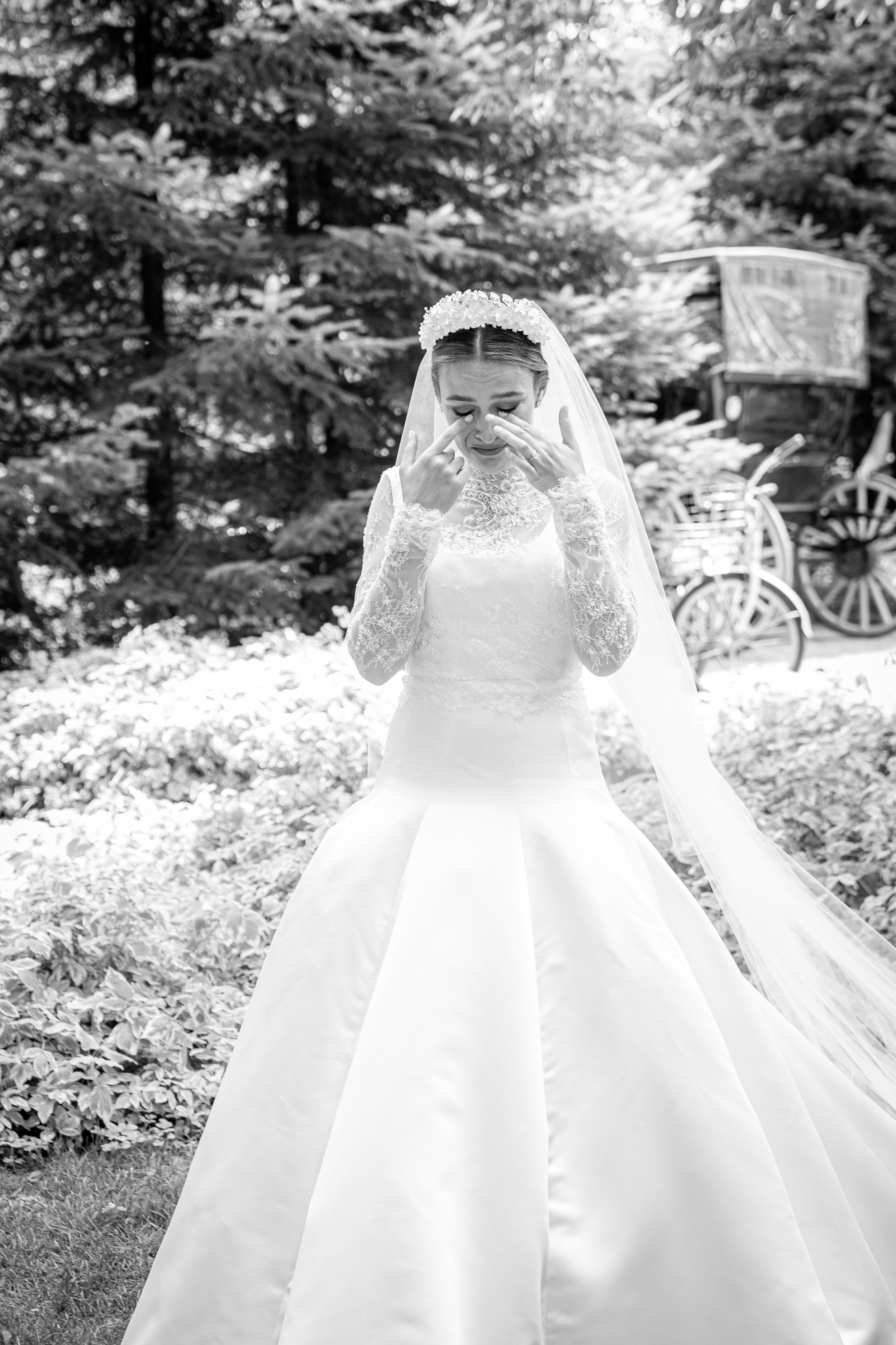 14Northern-Michigan-Mackinac-Island-Wedding-Andrejka-Photography-AN-231 copy.jpg