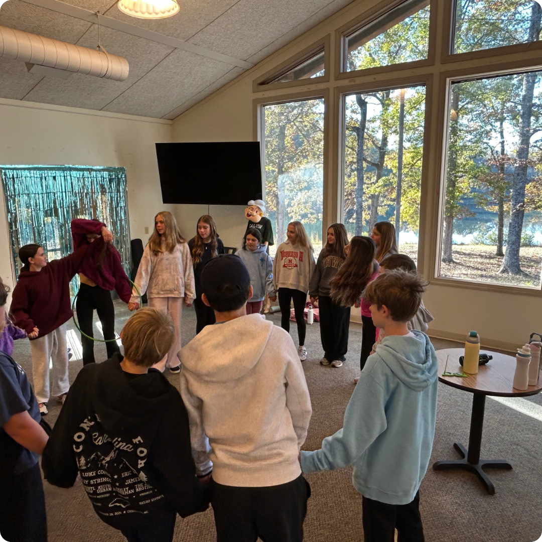 ryeX-MS-FALL RETREAT PHOTOS-1080x1080-01.png