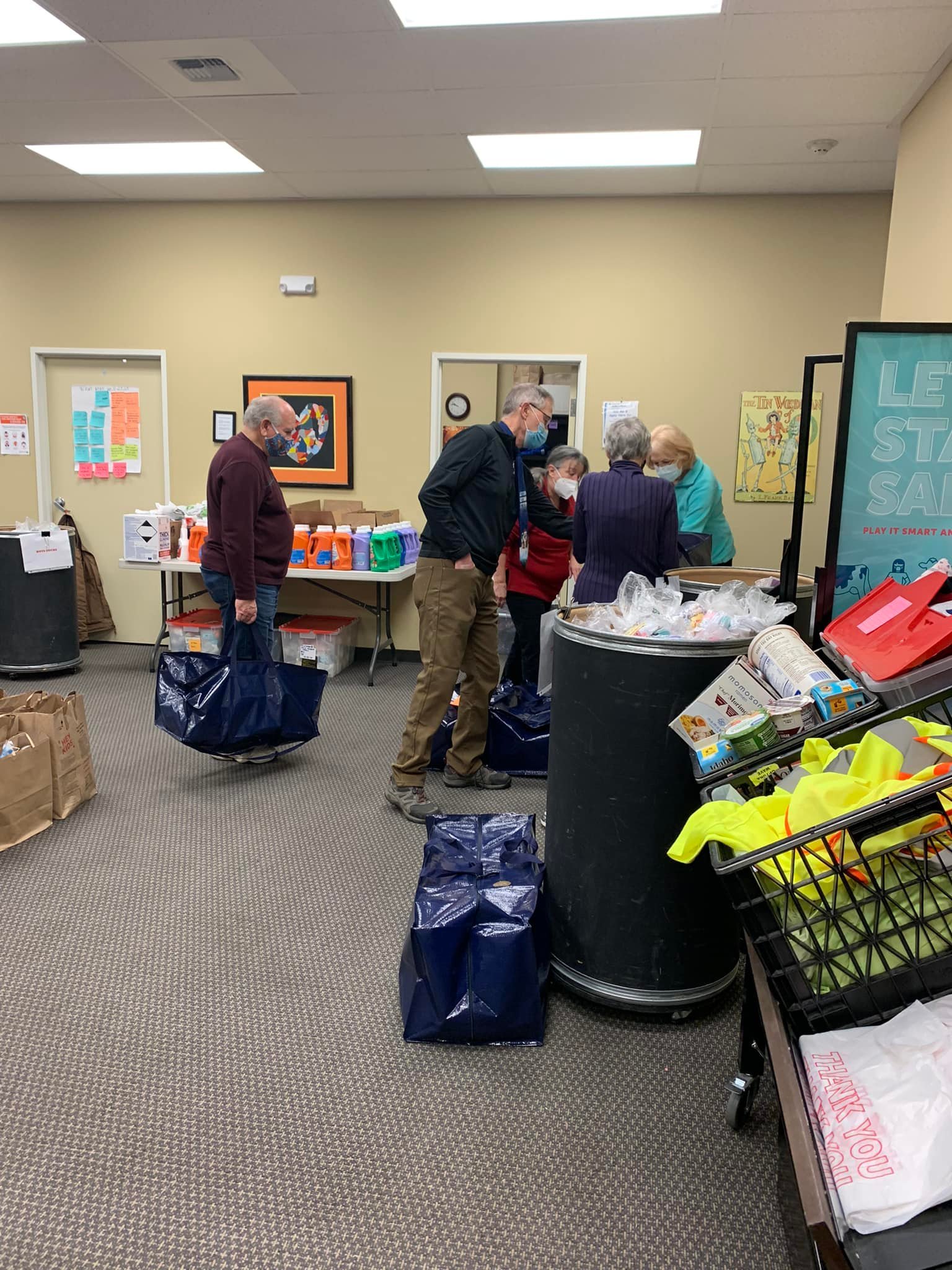 Christmas Food Bank Volunteers.jpg