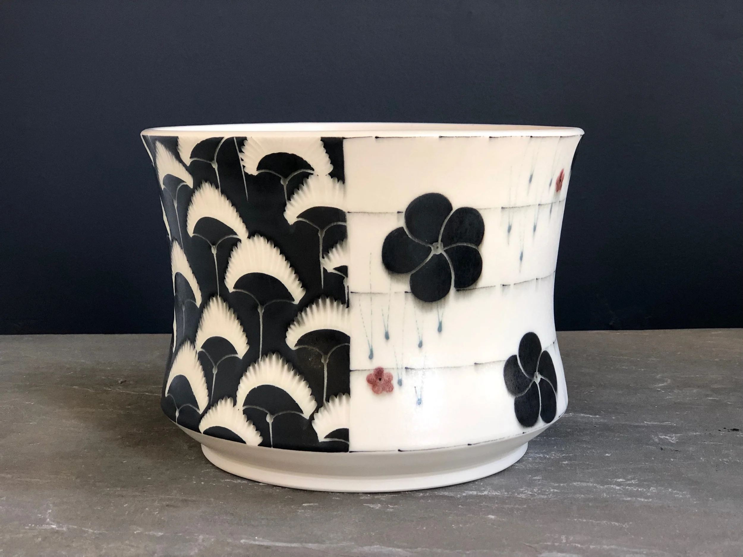 Trifle Serving Bowl with Sgraffito Fan Flowers