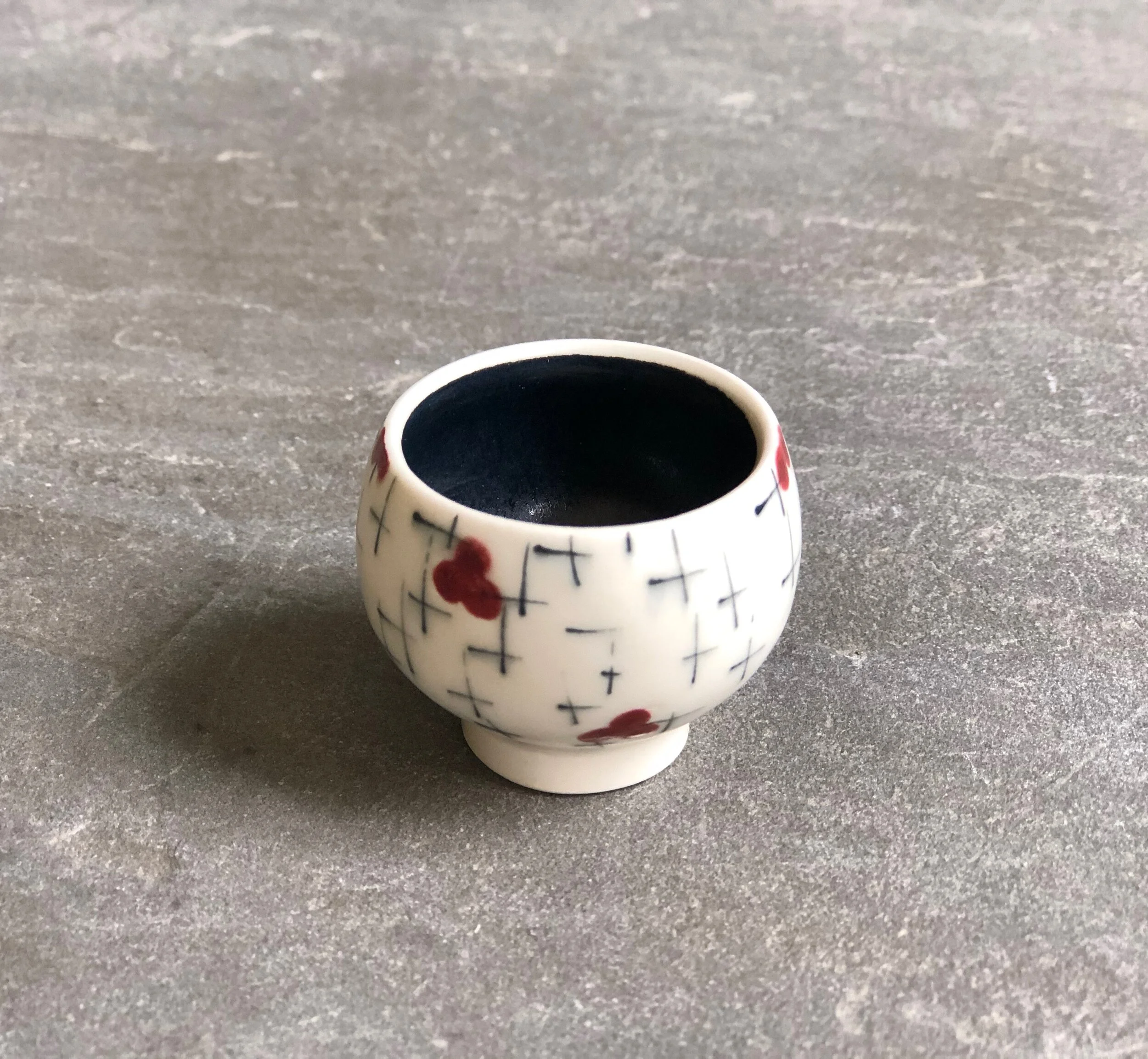 Mini Bowl With Black Interior and Red Clovers