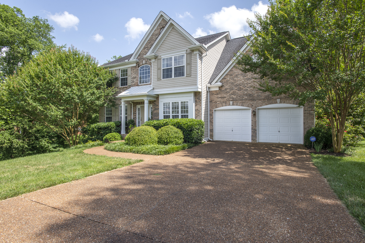 To be honest… the outdoor color scheme of the house didn’t make the best first impression on me, but I grew to love it!
