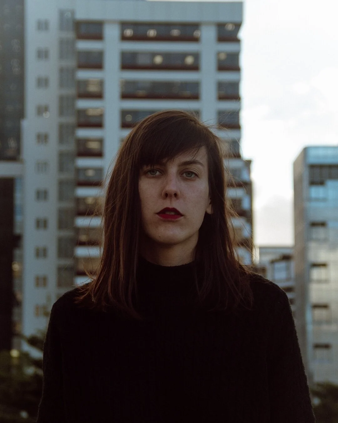 Cityscapes with @julie.alln - I want to start taking a photo everyday again. it's something I did in lockdown and I found it so creatively helpful! I would love to find some accountability partners who want to do it too so that we could share, encour