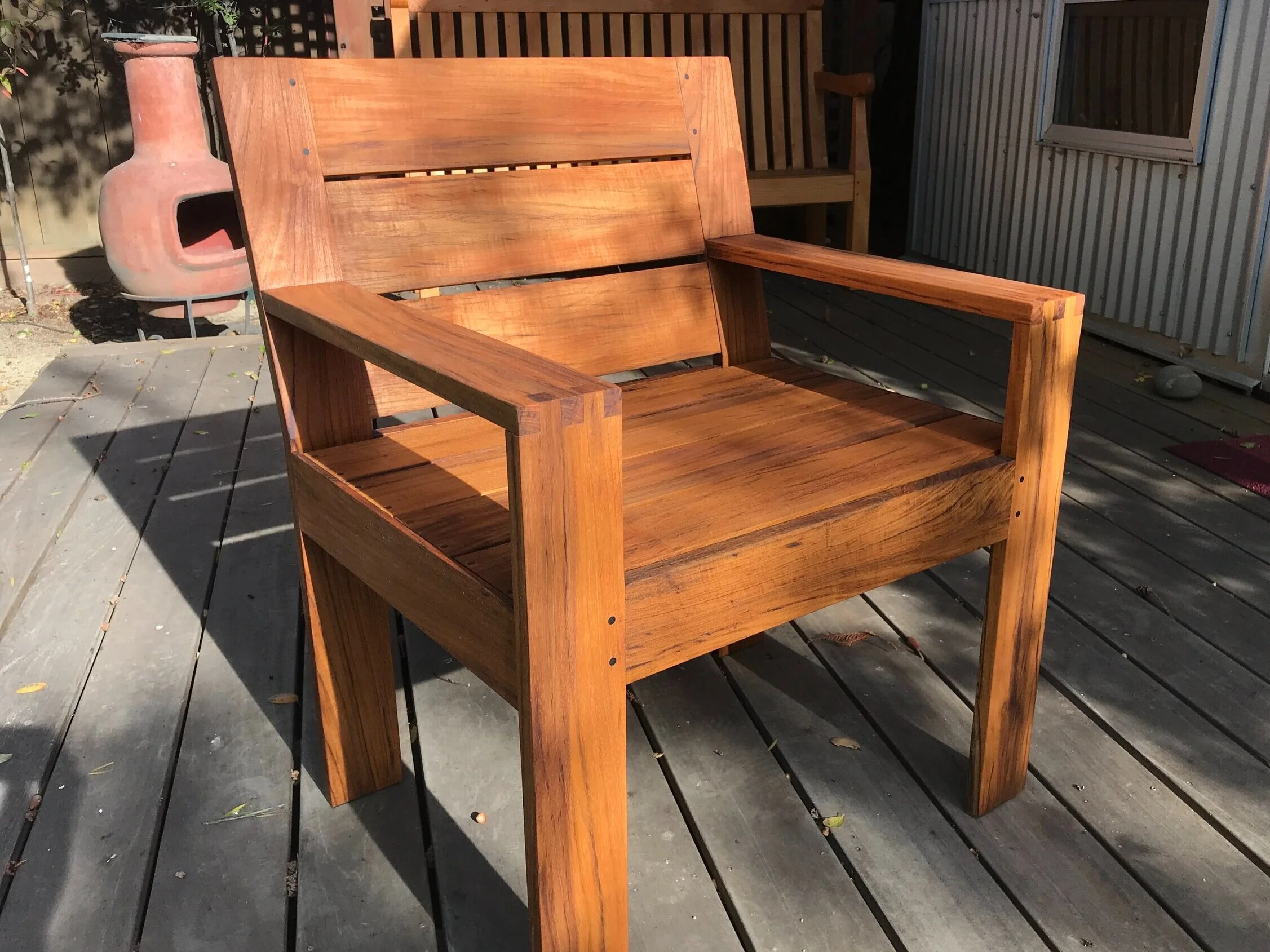 Outdoor teak arm chair