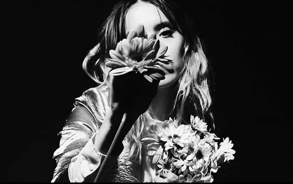 Janelane’s “14 Days” is a concise slice of indie rock suited for some personal reflection.