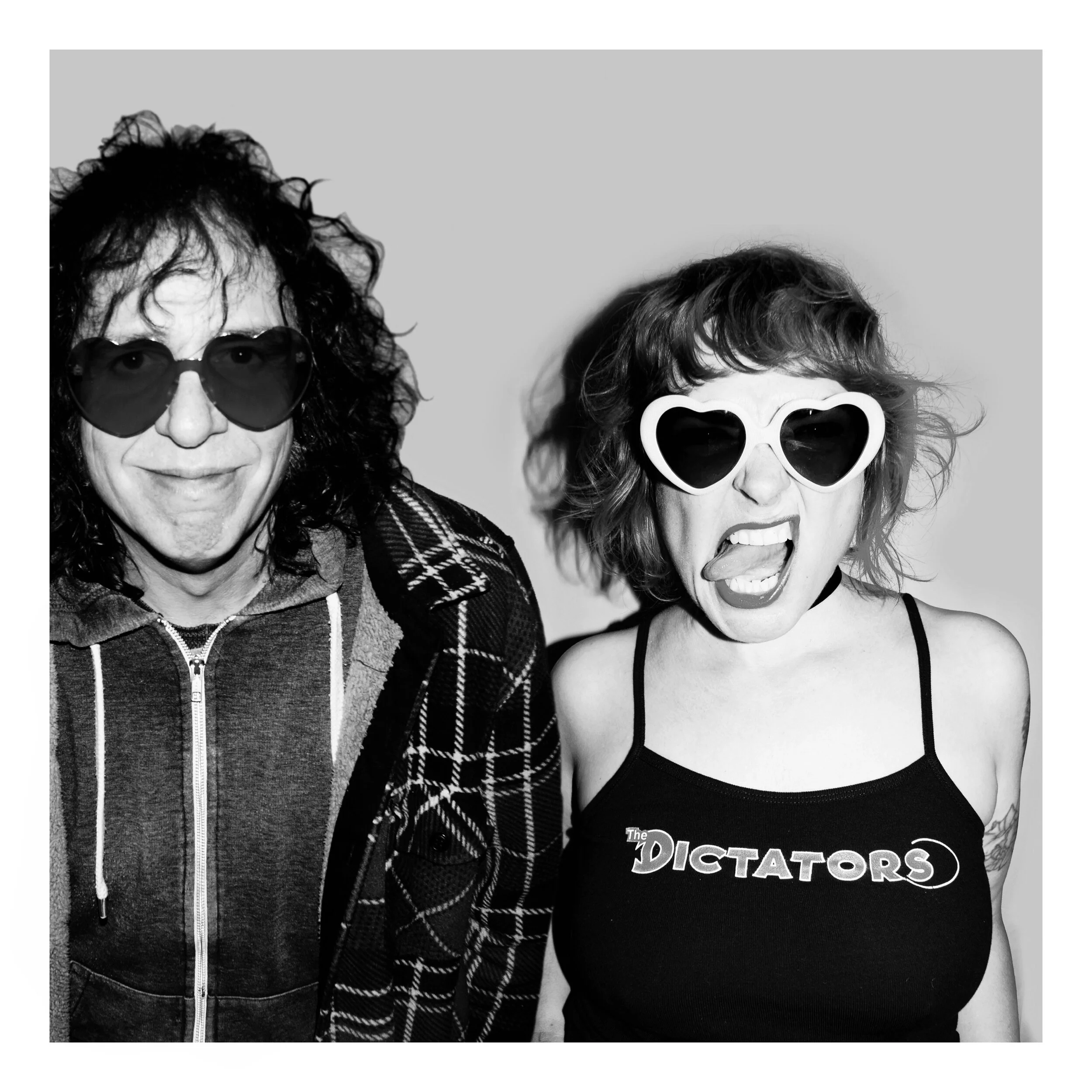 Artists Off Stage - Dressy Bessy