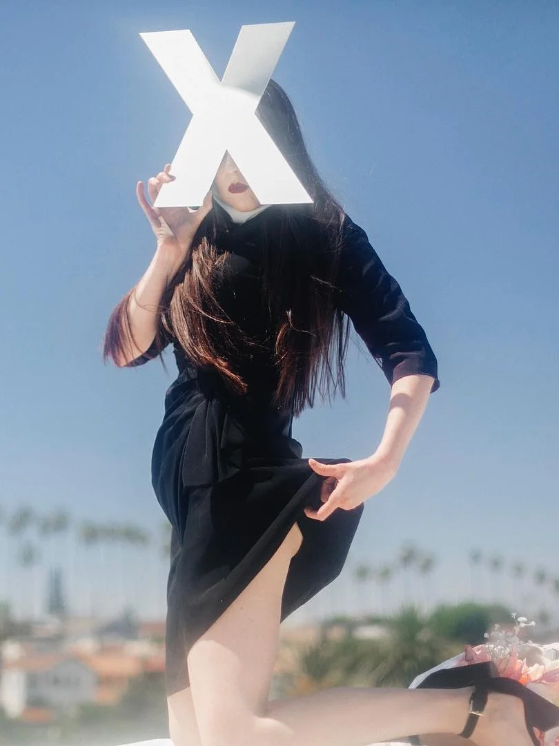 ALLIE X