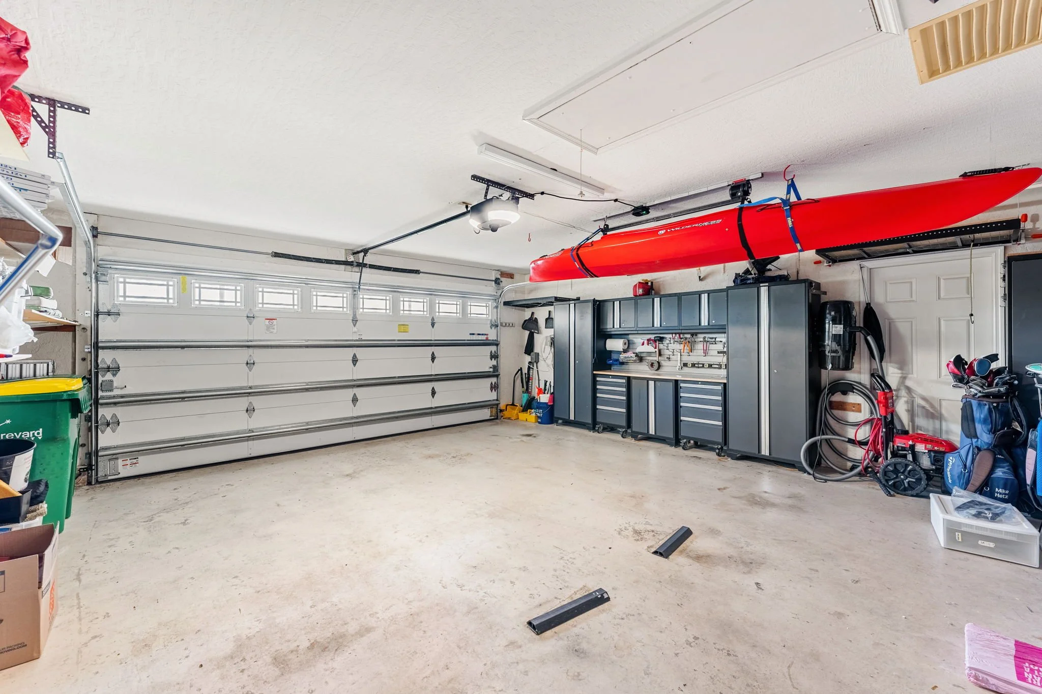 garage.jpg